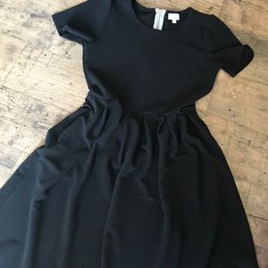 Solid black Large LuLaRoe Amelia party dress